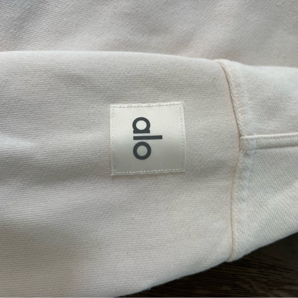 ALO Yoga Women's Hazy Mock Neck Pullover Sweater - Ivory - Picture 3 of 6